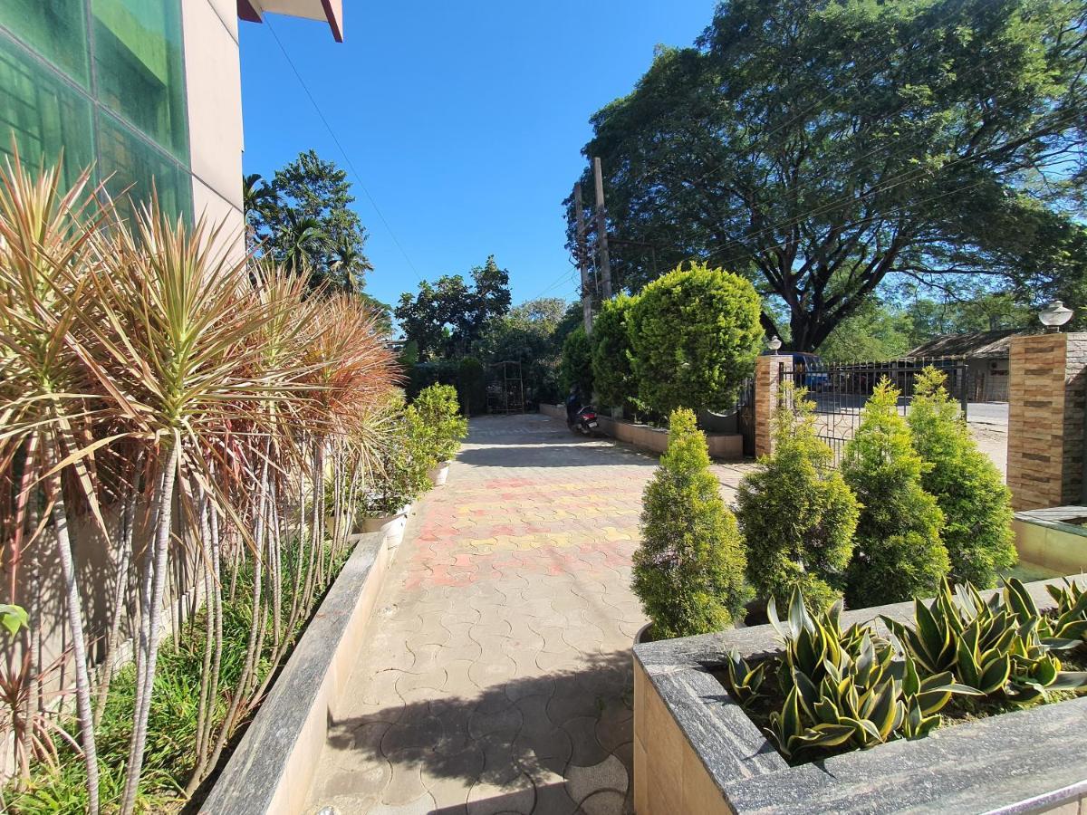Hotel Deo Volente Sivasagar Bagian luar foto
